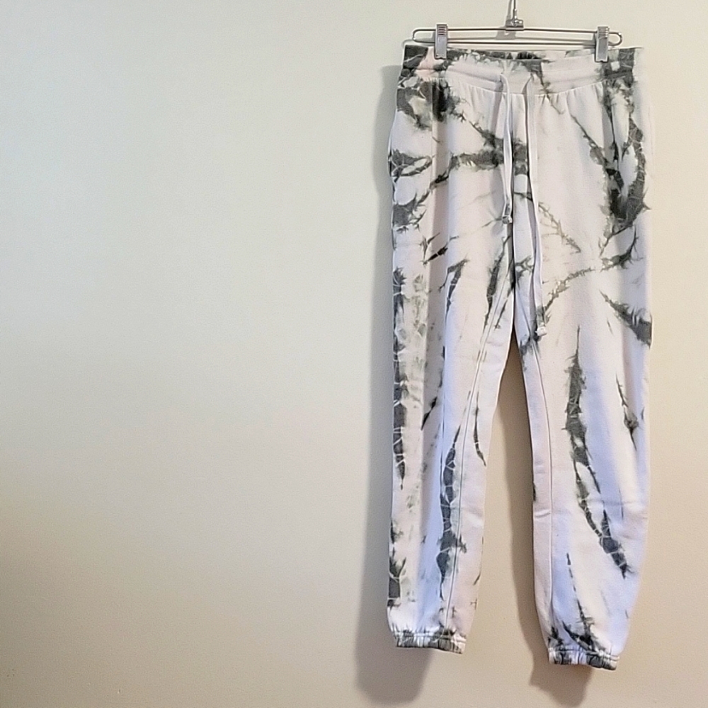 Tie dye Dreamsicle sweatpants size M